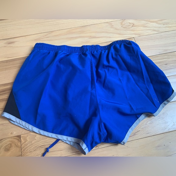 3/$20 NIKE Dri-Fit Running Shorts with Lining - women’s size medium - Picture 2 of 4